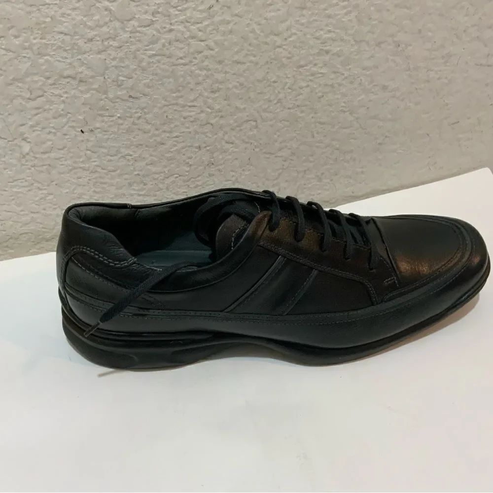 Johnson & Murphy  Mens Black Leather Size 9 Lace Up casual  Dress Shoes